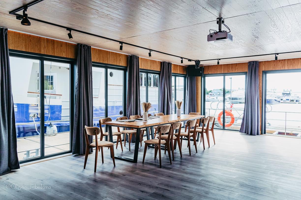 Cassia Loft